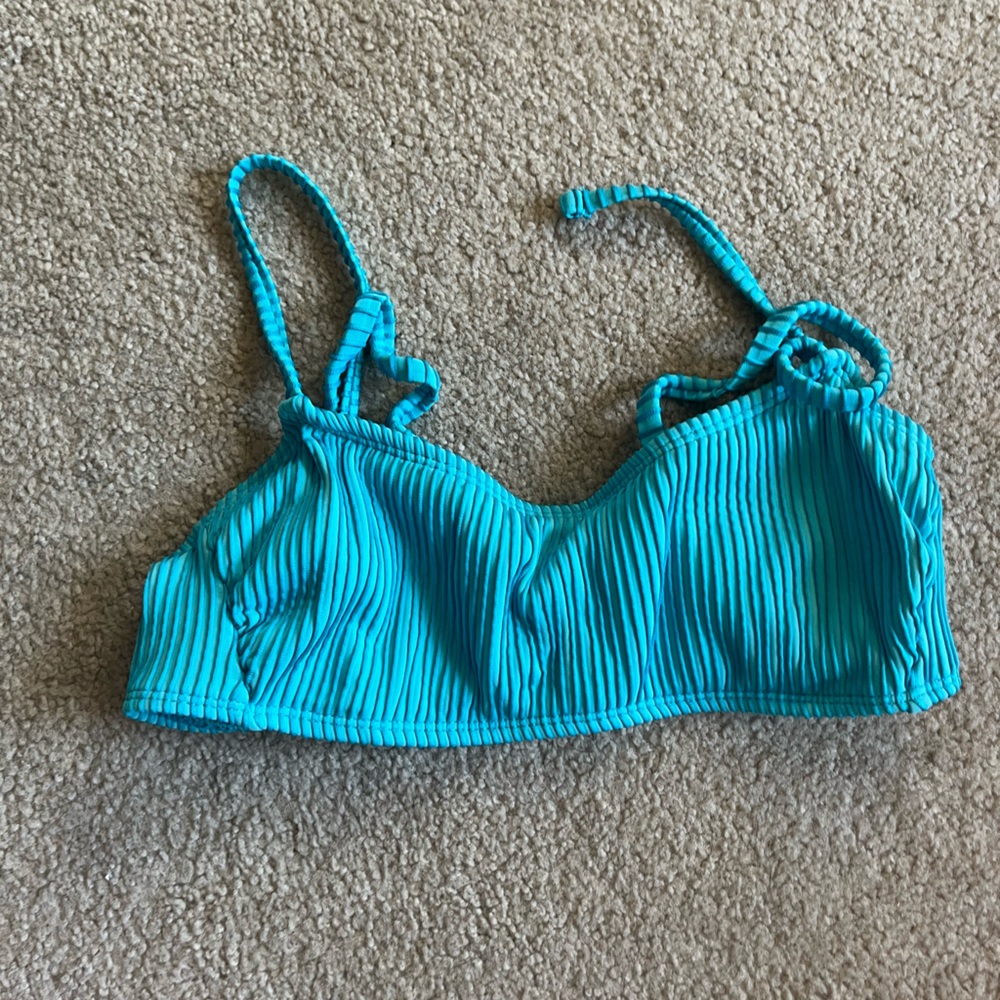 Bikini top